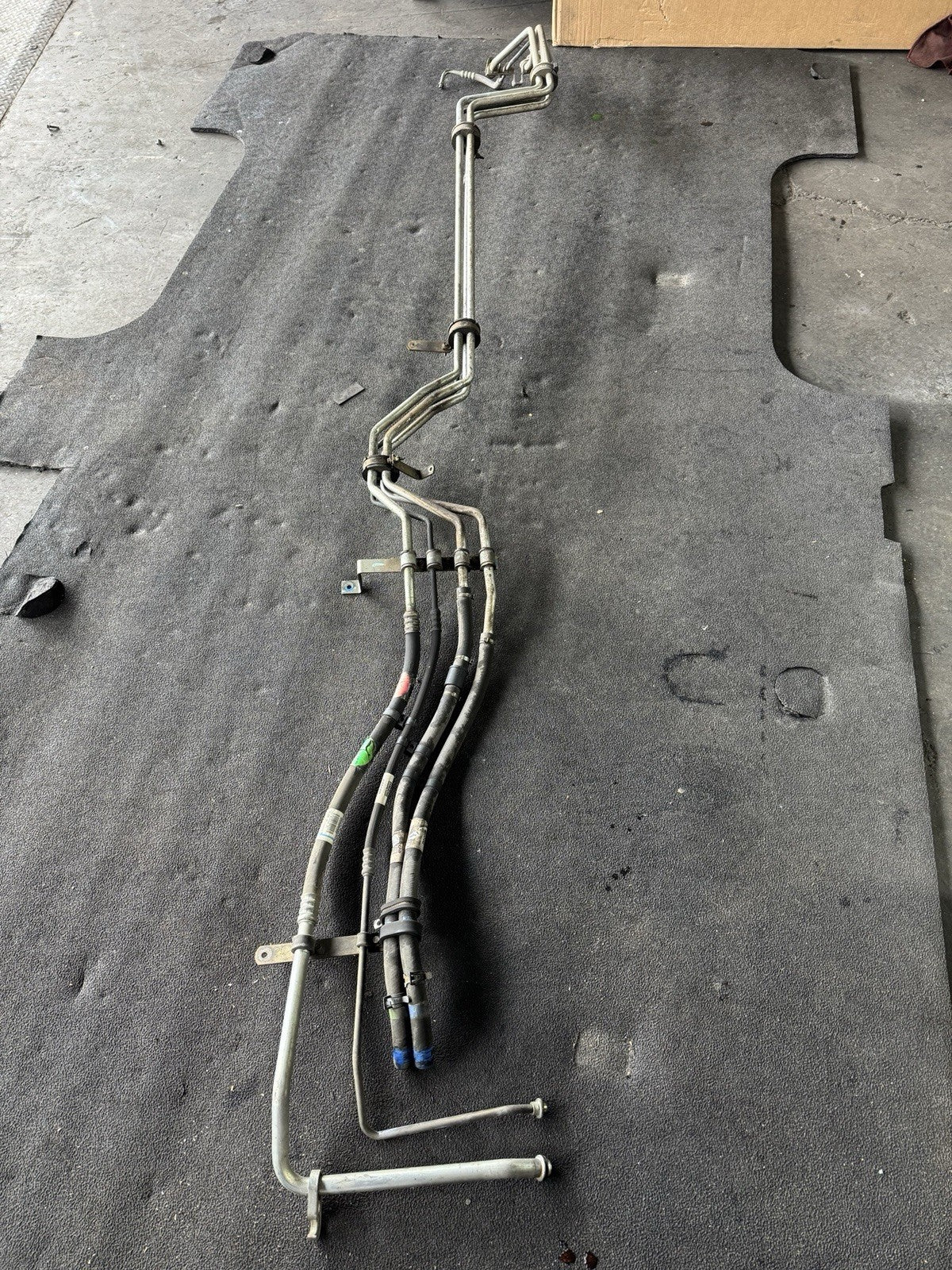 21 Kenworth T680 Sleeper HVAC Lines Assembly 2021 OEM