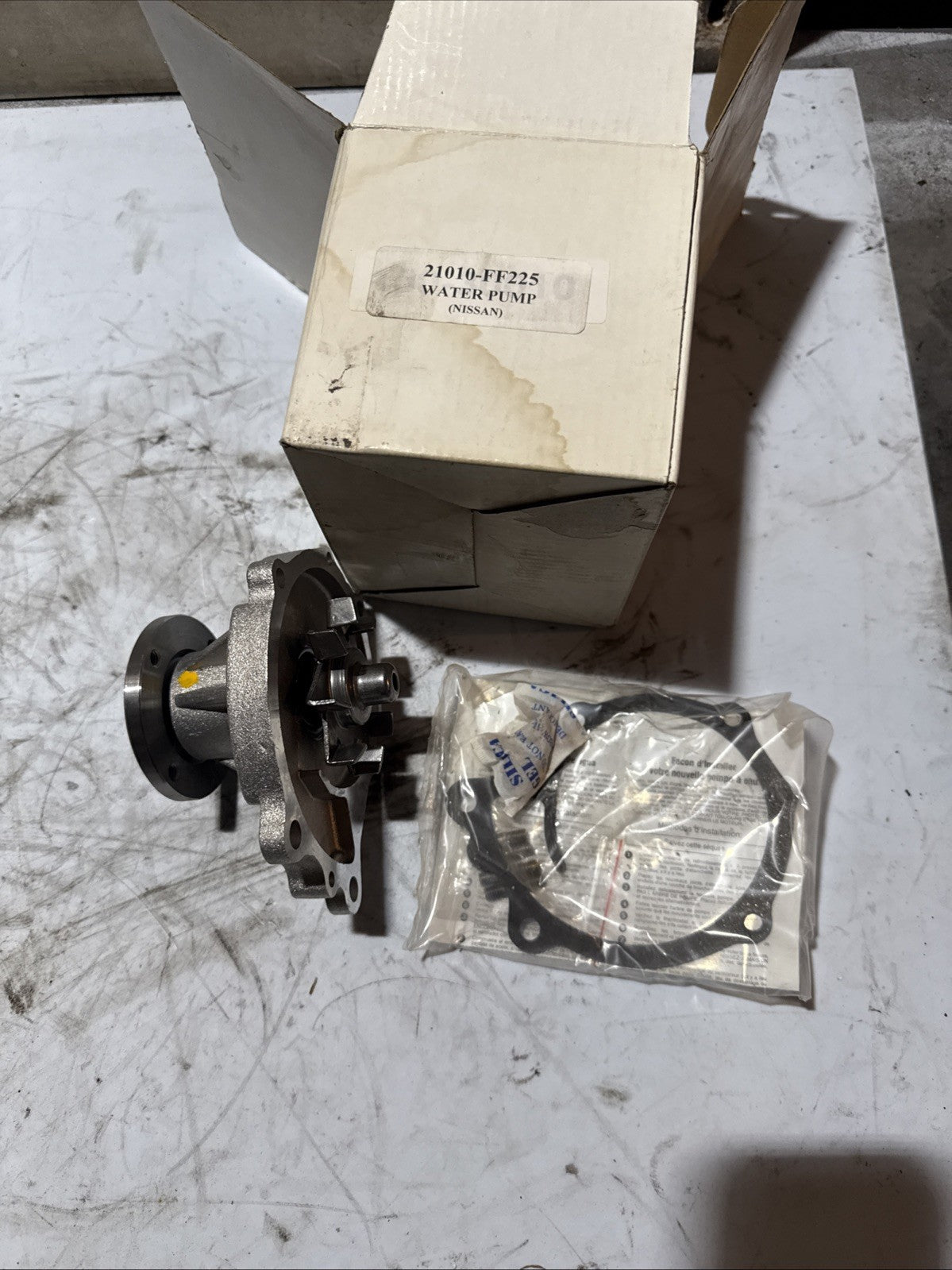 21010-50K26 21010-50k28 21010-FF225 FOR NISSAN + KOMATSU WATER PUMP BA005
