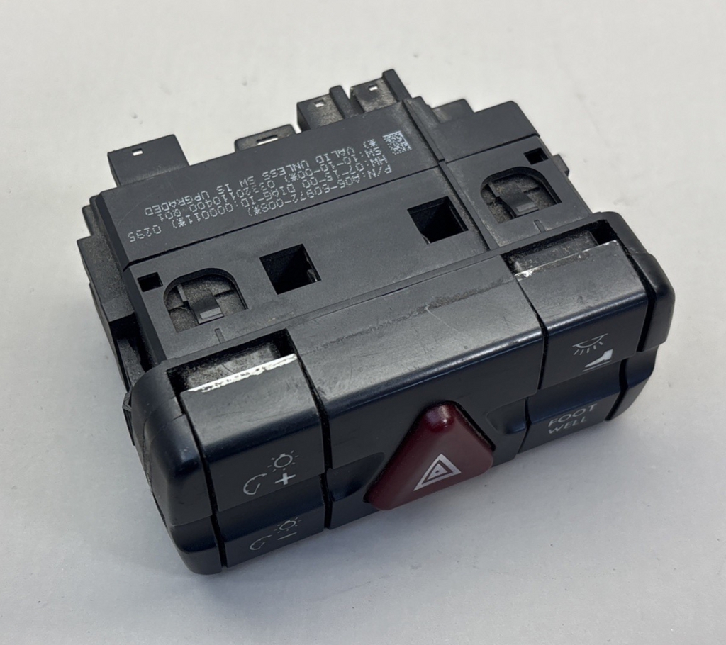 Freightliner Cascadia Hazard Switch Panel A06-60972-008