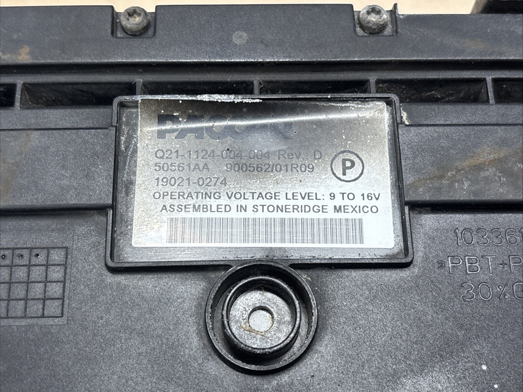 Q21-1124-004-004 Kenworth Chassis Control module 50561AA