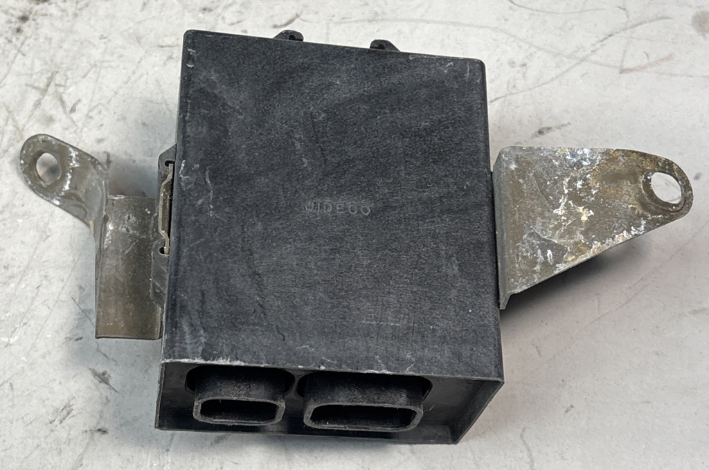 OEM Ford F4XA-17A431-AA / 28510 OB710 / ET20-123 Windshield Wiper Control Module