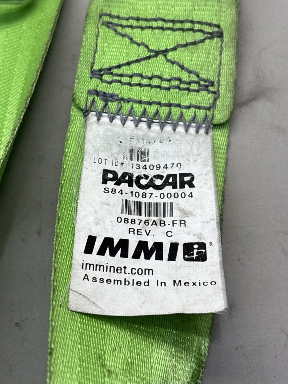 Kenworth T680 Paccar Seat Belt Passenger's Side RH 2023 OEM