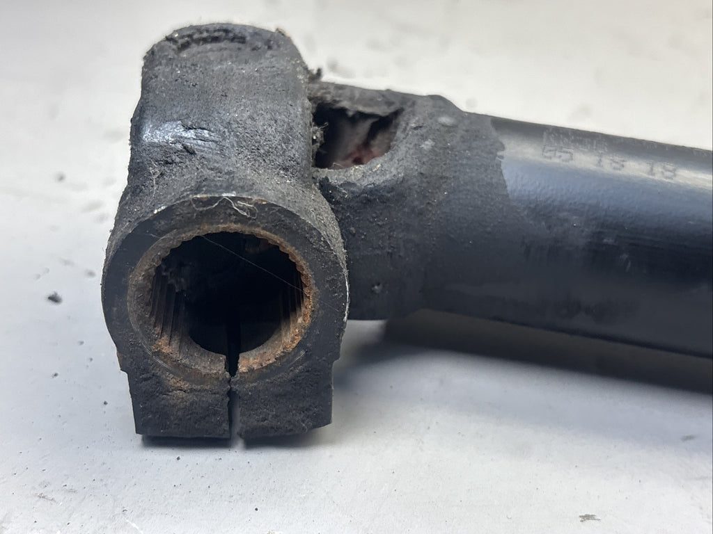 2018-2024 FREIGHTLINER CASCADIA STEERING COLUMN SHAFT 14-19607-000 OEM