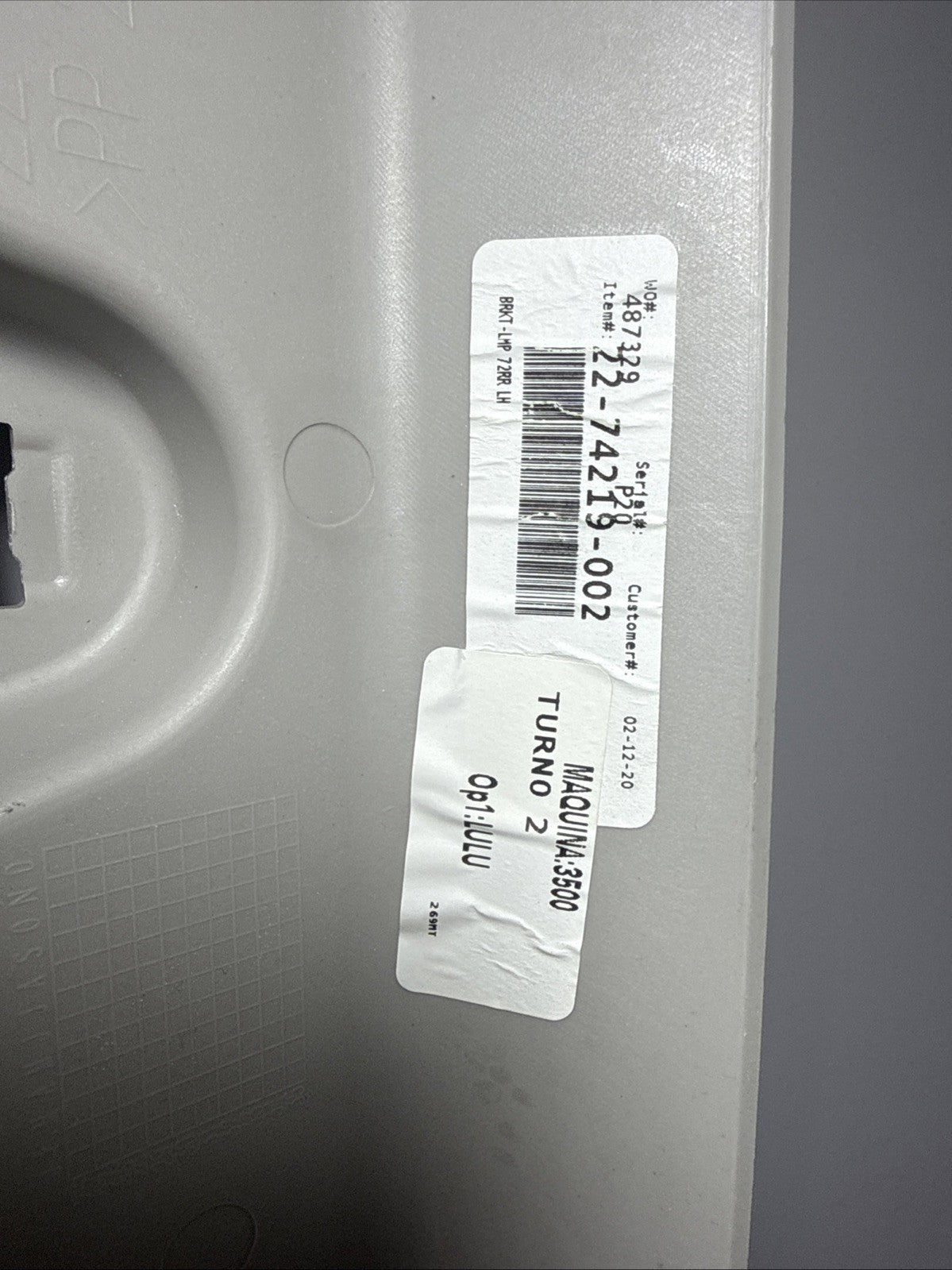 Freightliner Cascadia Sleeper Roof Lamp Bracket LH 22-74219-002
