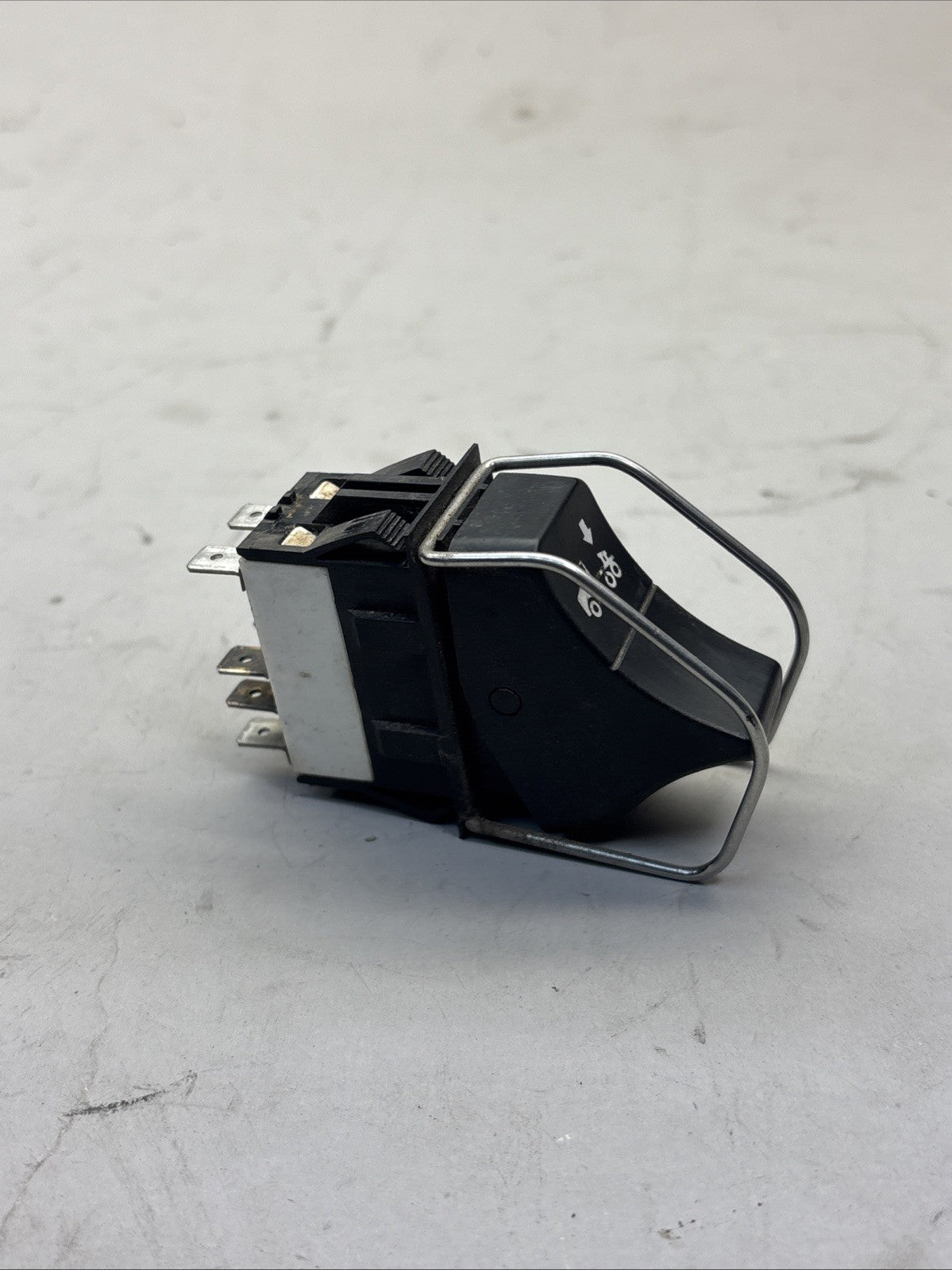 2014-2019 KENWORTH T680 AIR SUSPENSION DUMP DASH CONTROL SWITCH P27-1173-053