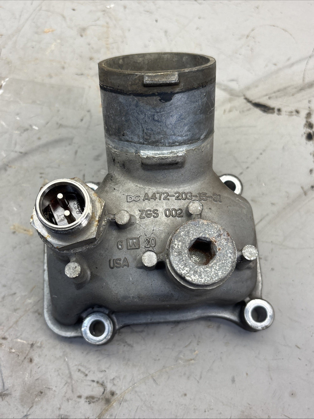 Detroit DD15 Thermostat Housing  A 472 203 15 31