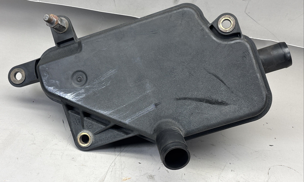 2019 Kenworth T880 MX-13 Paccar Inlet Silencer OEM 2118312
