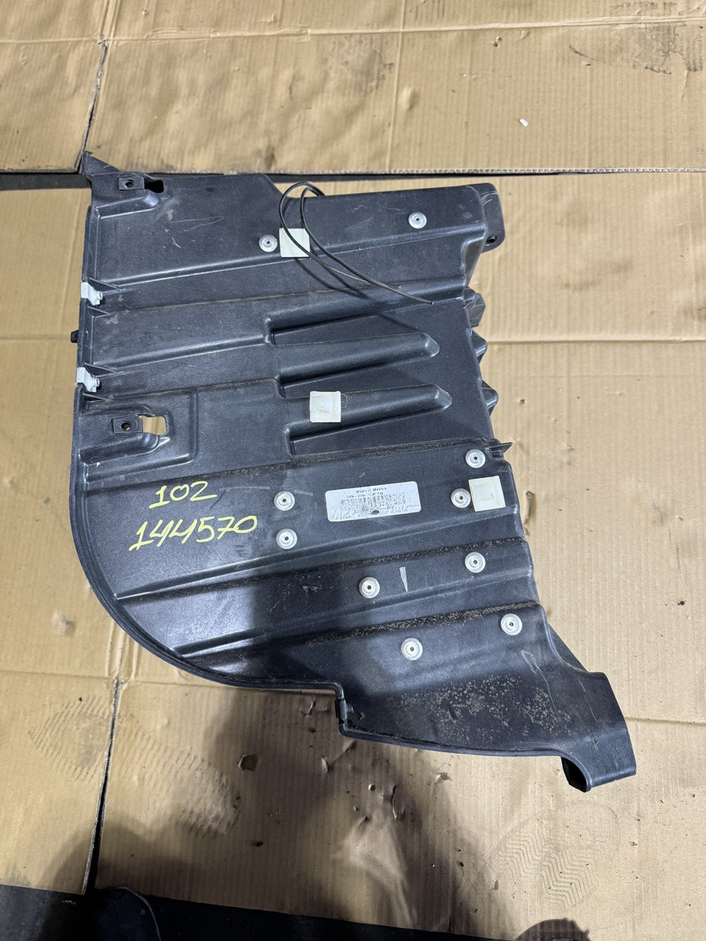2018-2024 FREIGHTLINER CASCADIA 126 FRONT DASH DASHBOARD BAY SUPPORT COVER OEM