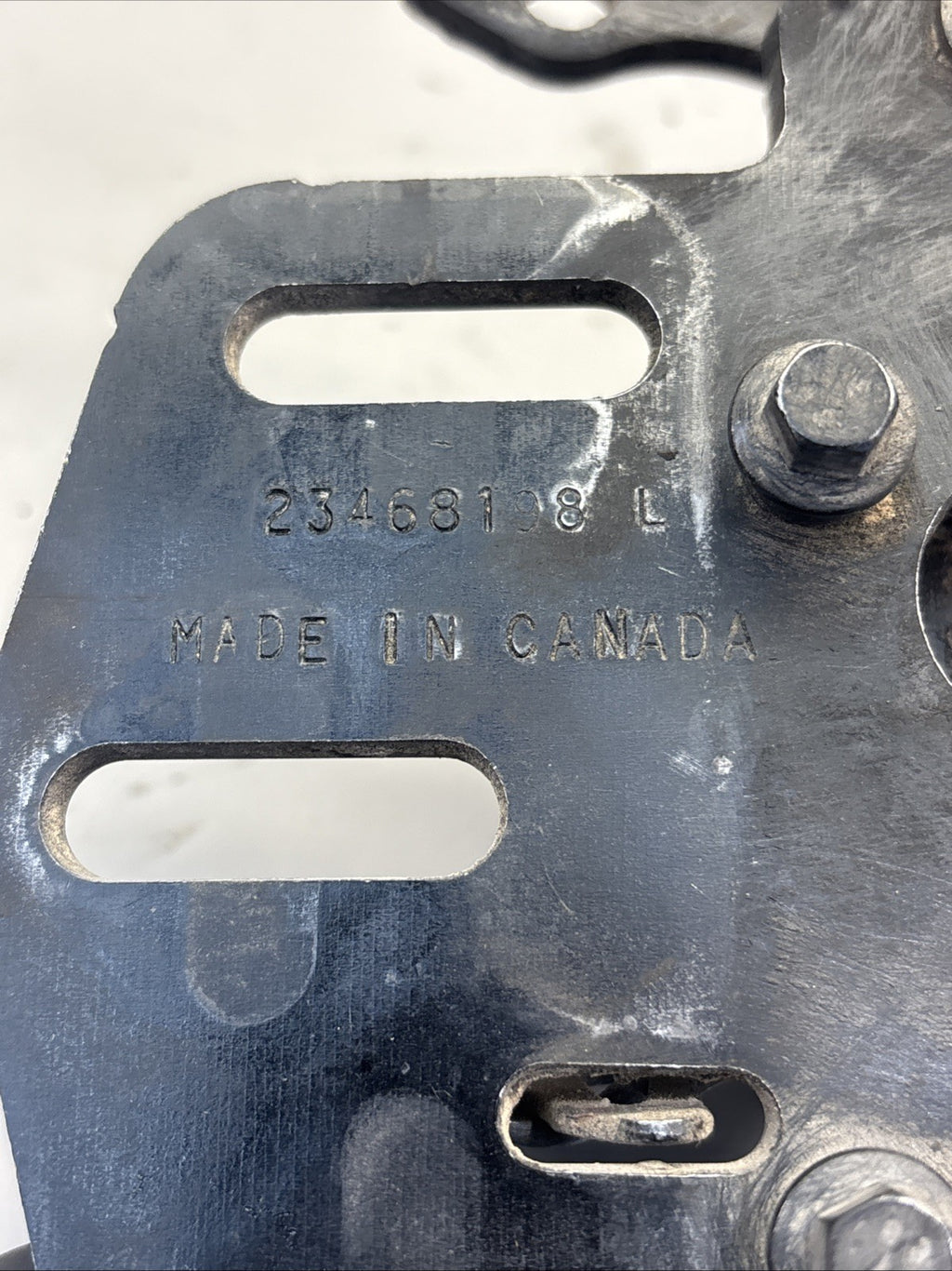 OEM Volvo Hood Latch 23468198 L / 23468199 L