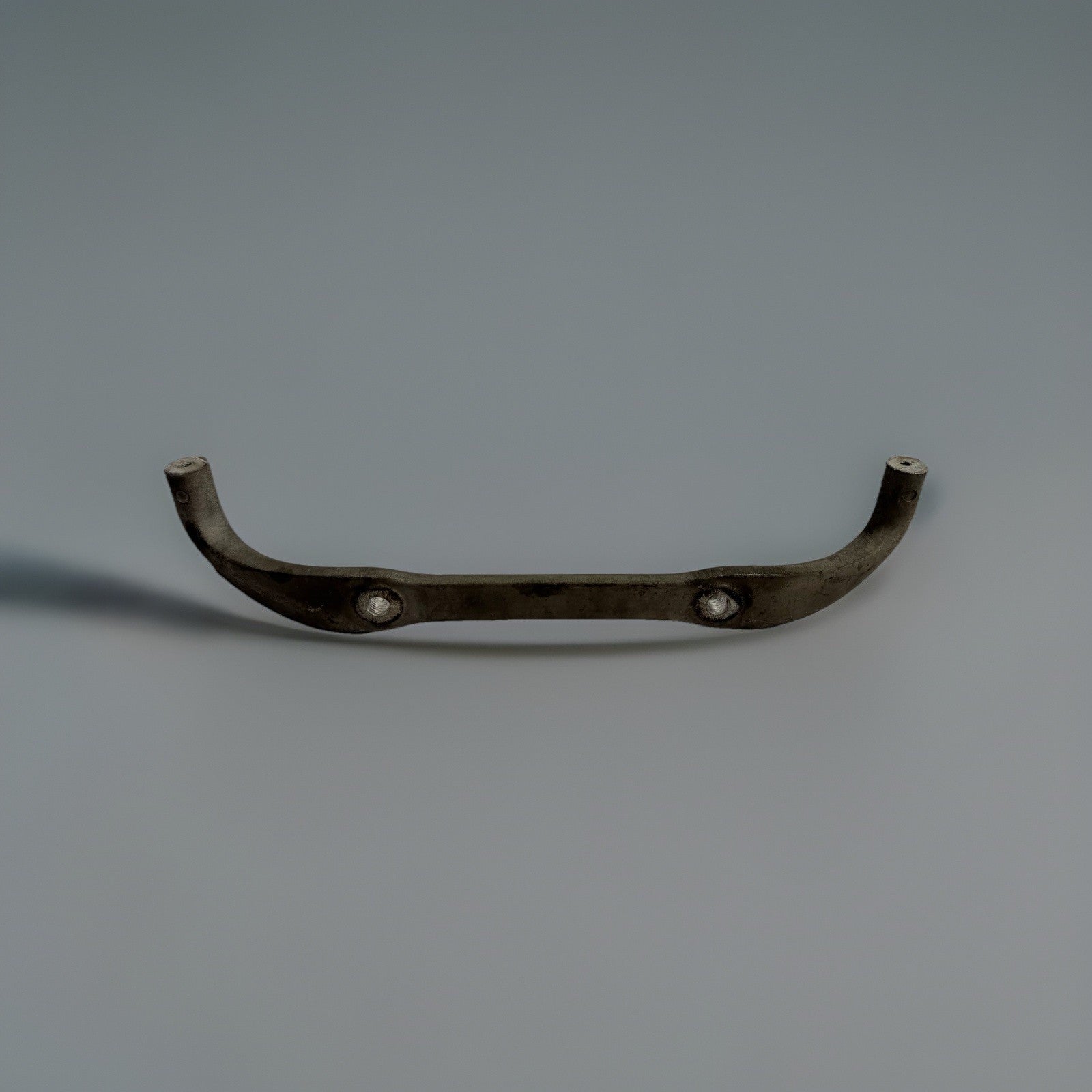 22671037 Genuine Volvo Bracket
