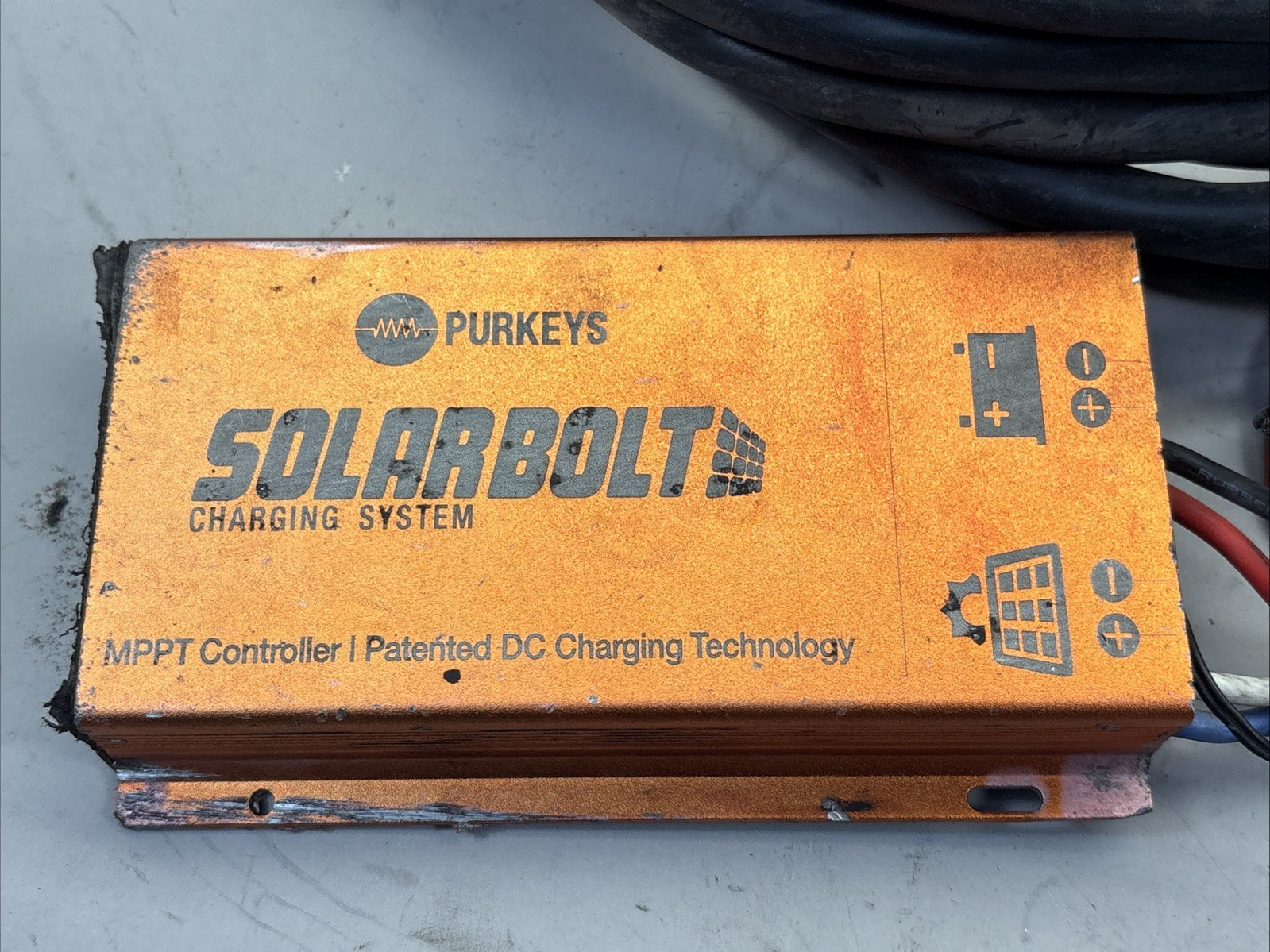 SOLARBOLT CHARGING SYSTEM MPPT CONTROLLER GEN4 MPL2415 DG V030500