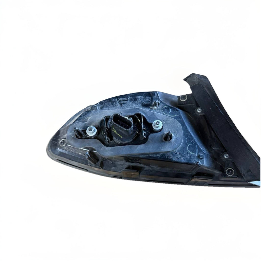 2013-2016 Dodge Dart Tail LIGHT ASSEMBLY PASSANGER SIDE RIGHT