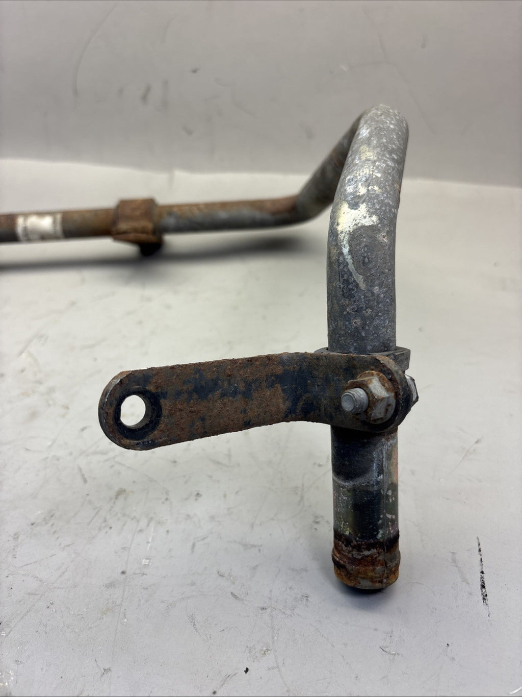 2020 DETROIT DIESEL - DD15 HEATER RETURN PIPE - USED P/N A05-32122-000