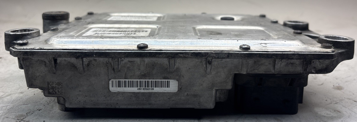 Detroit Diesel Engine Control Module ECM RA0024460135