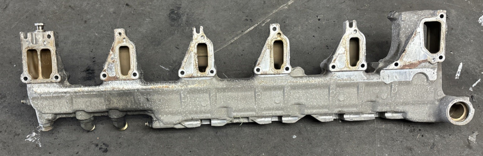 FREIGHTLINER CASCADIA 126 DETROIT DD15 EGR COOLER MANIFOLD OEM 472 203 22 01