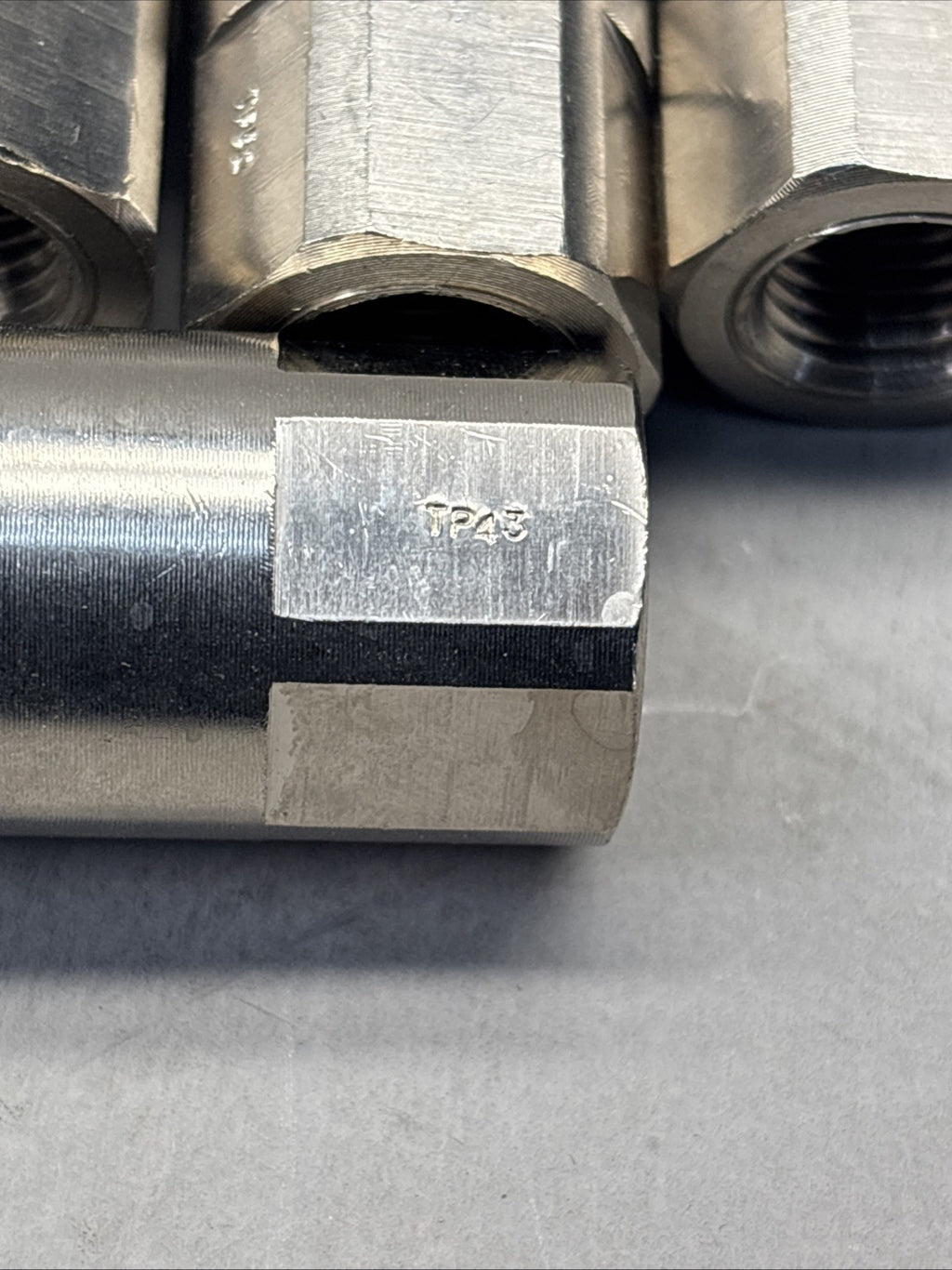 (5) Legris Connector 1/2" - TP43