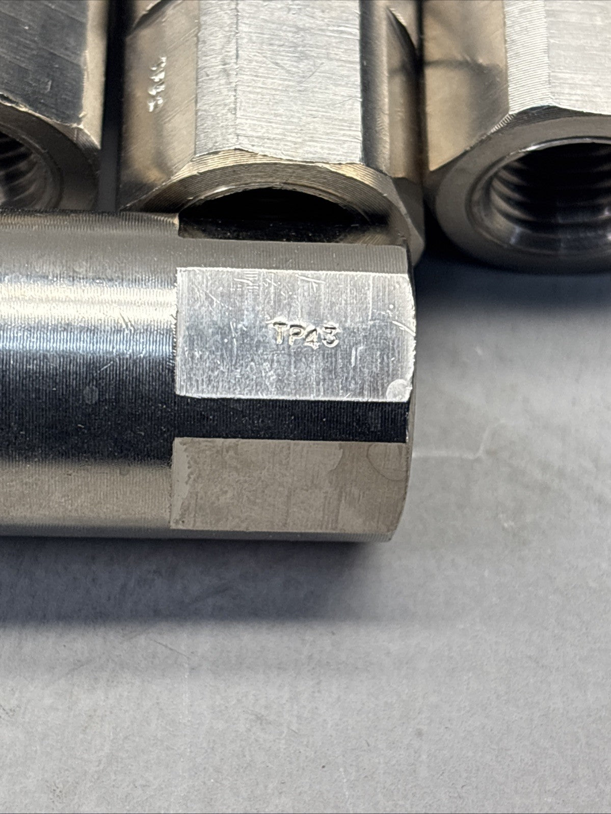 (5) Legris Connector 1/2" - TP43