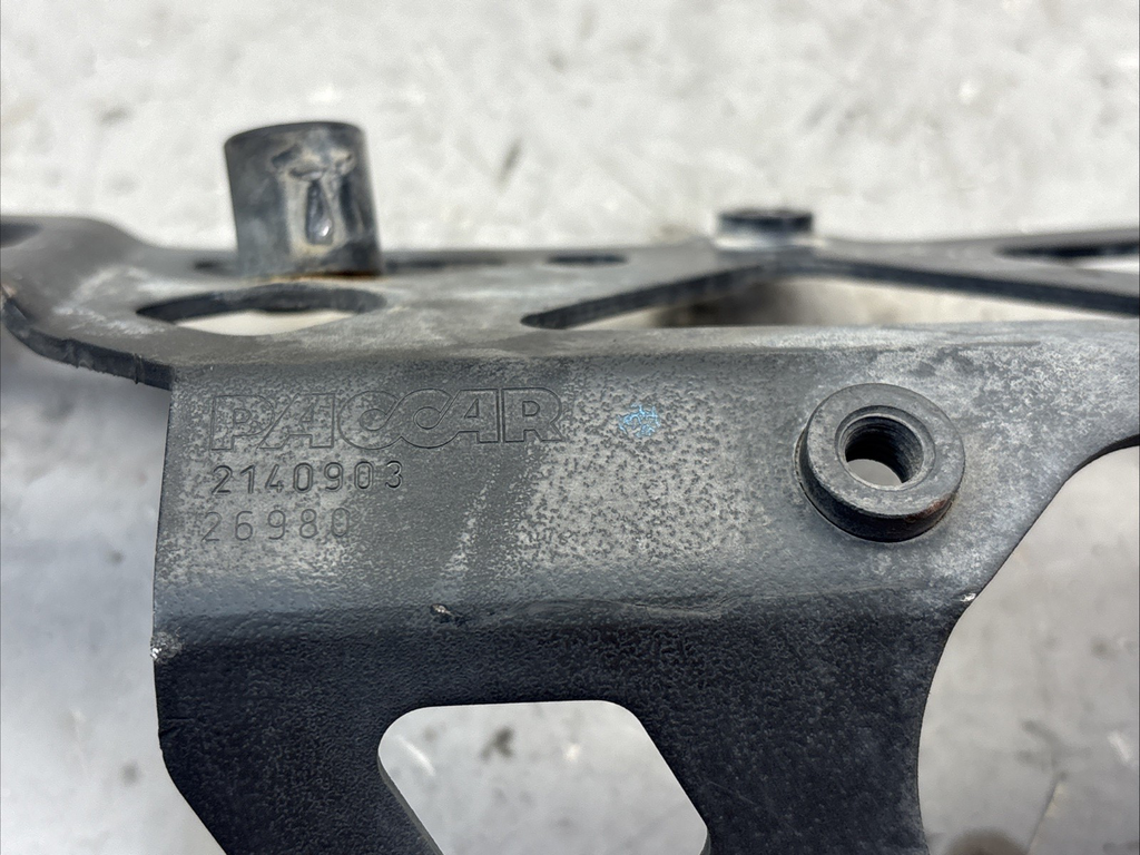 2019 Kenworth T880 Paccar Bracket OEM 2140903