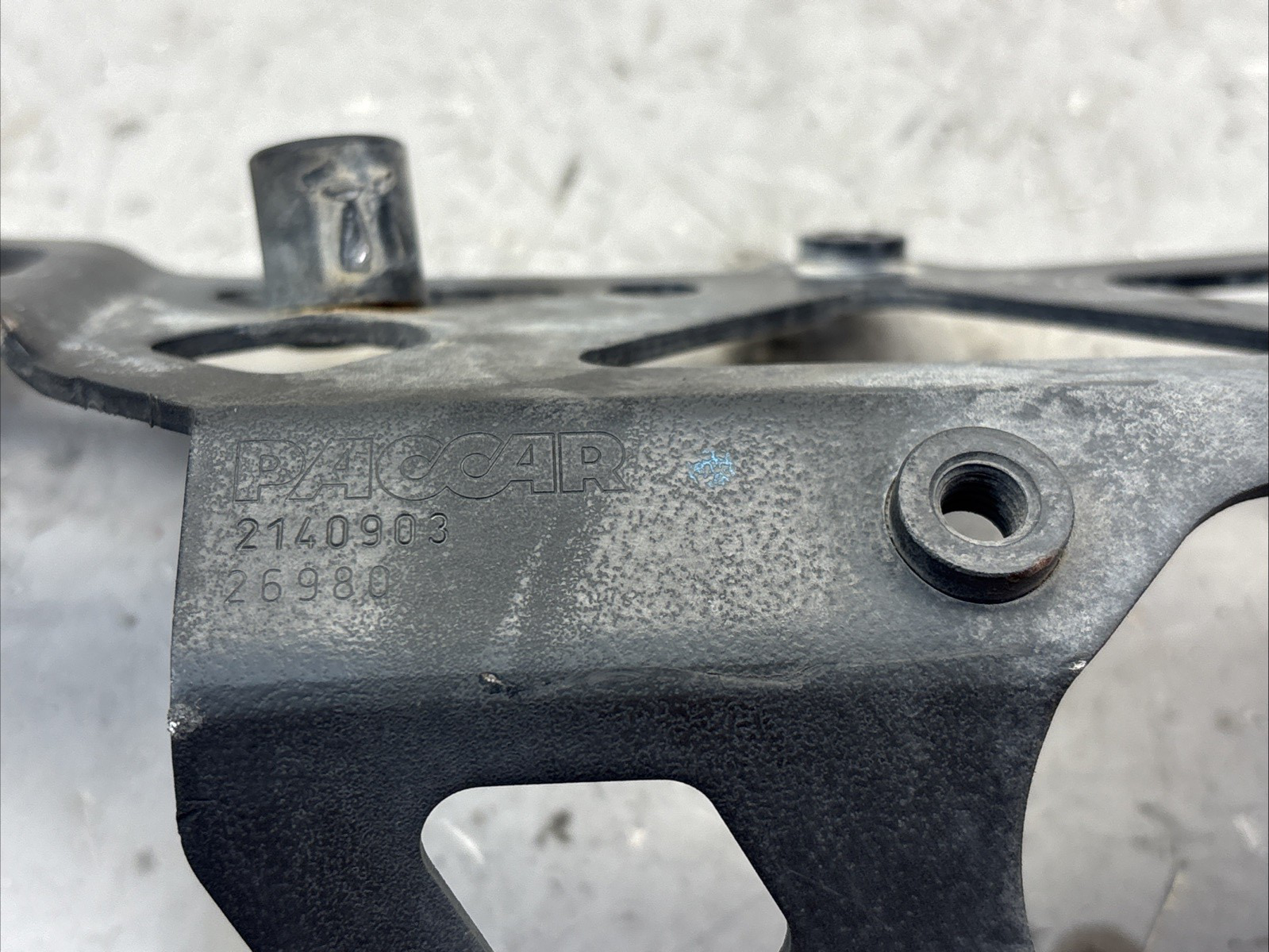 2019 Kenworth T880 Paccar Bracket OEM 2140903