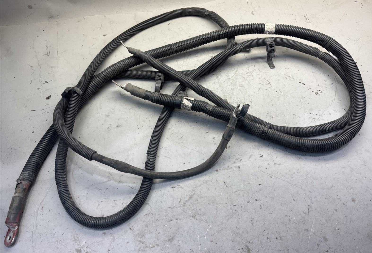 FREIGHTLINER CASCADIA 126 BATTERY NEGATIVE GROUND WIRE CABLE OEM 72/144 INCH