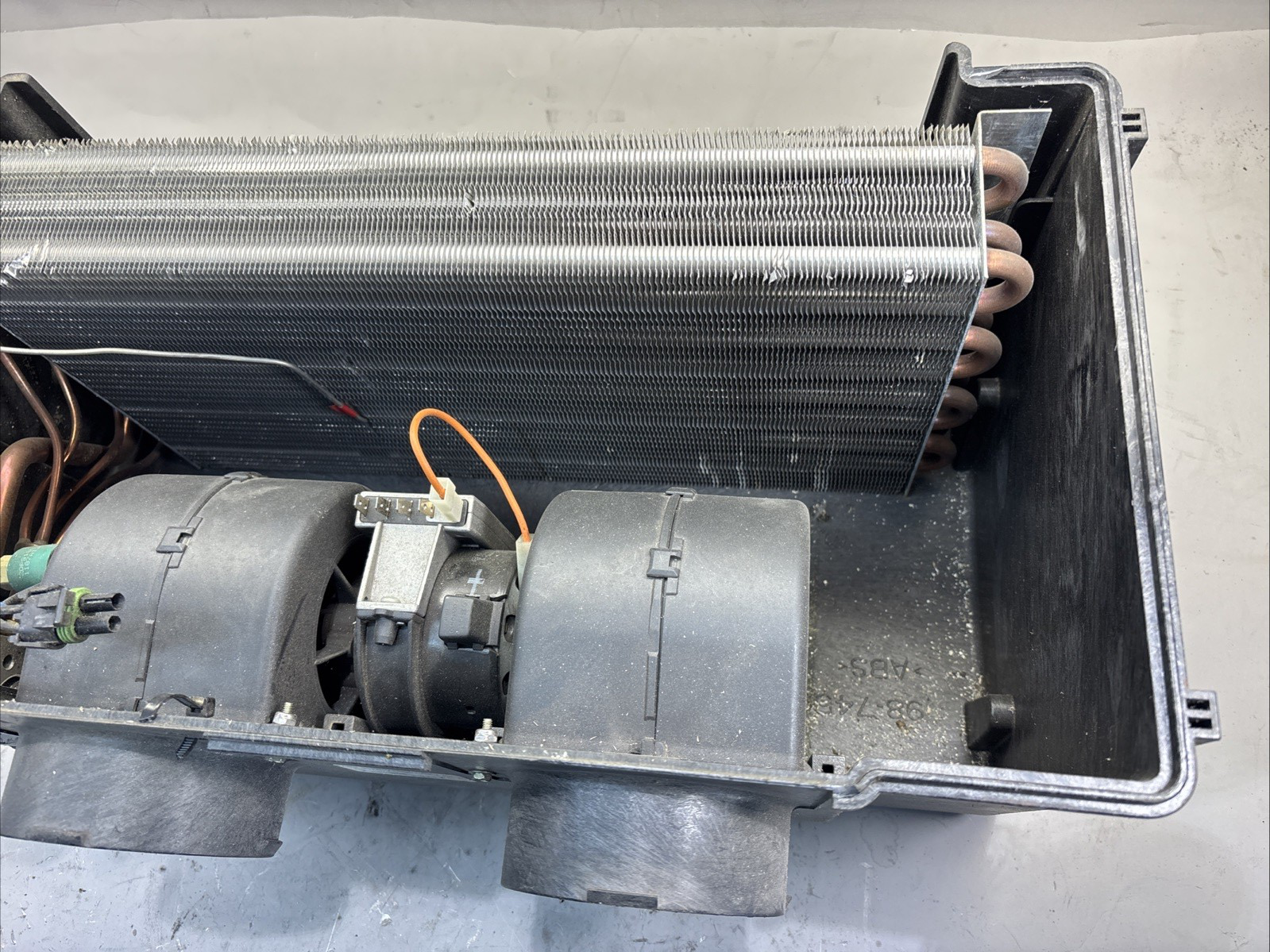 1E51718G01 FREIGHTLINER CASCADIA HEATER OR AIR CONDITIONER THERMO KING HVAC UNIT