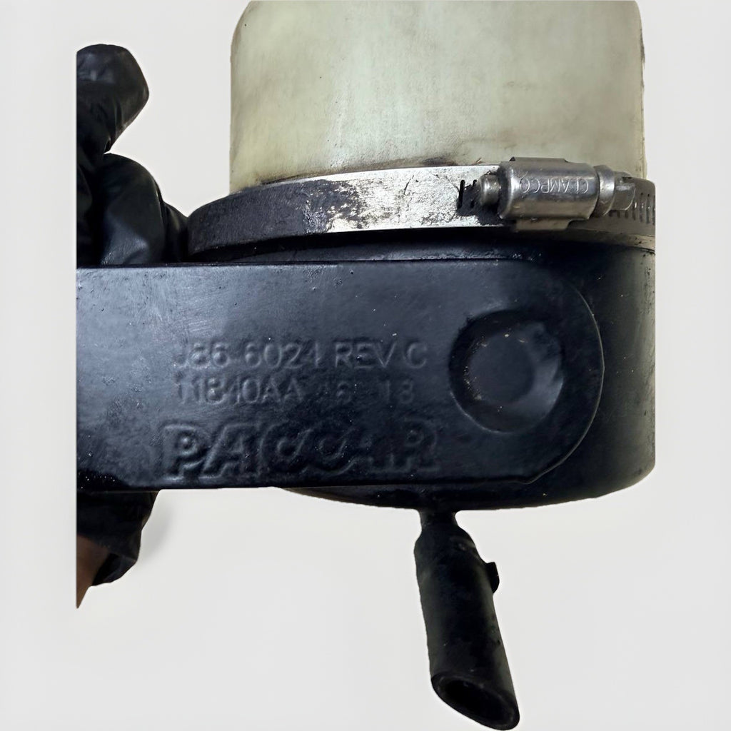 2021 PETERBILT 579 PACCAR Power Steering Reservoir J86-6024