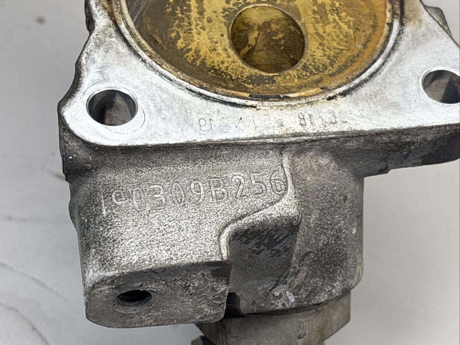 2019 Paccar MX13 Engine Plumbing 2189909