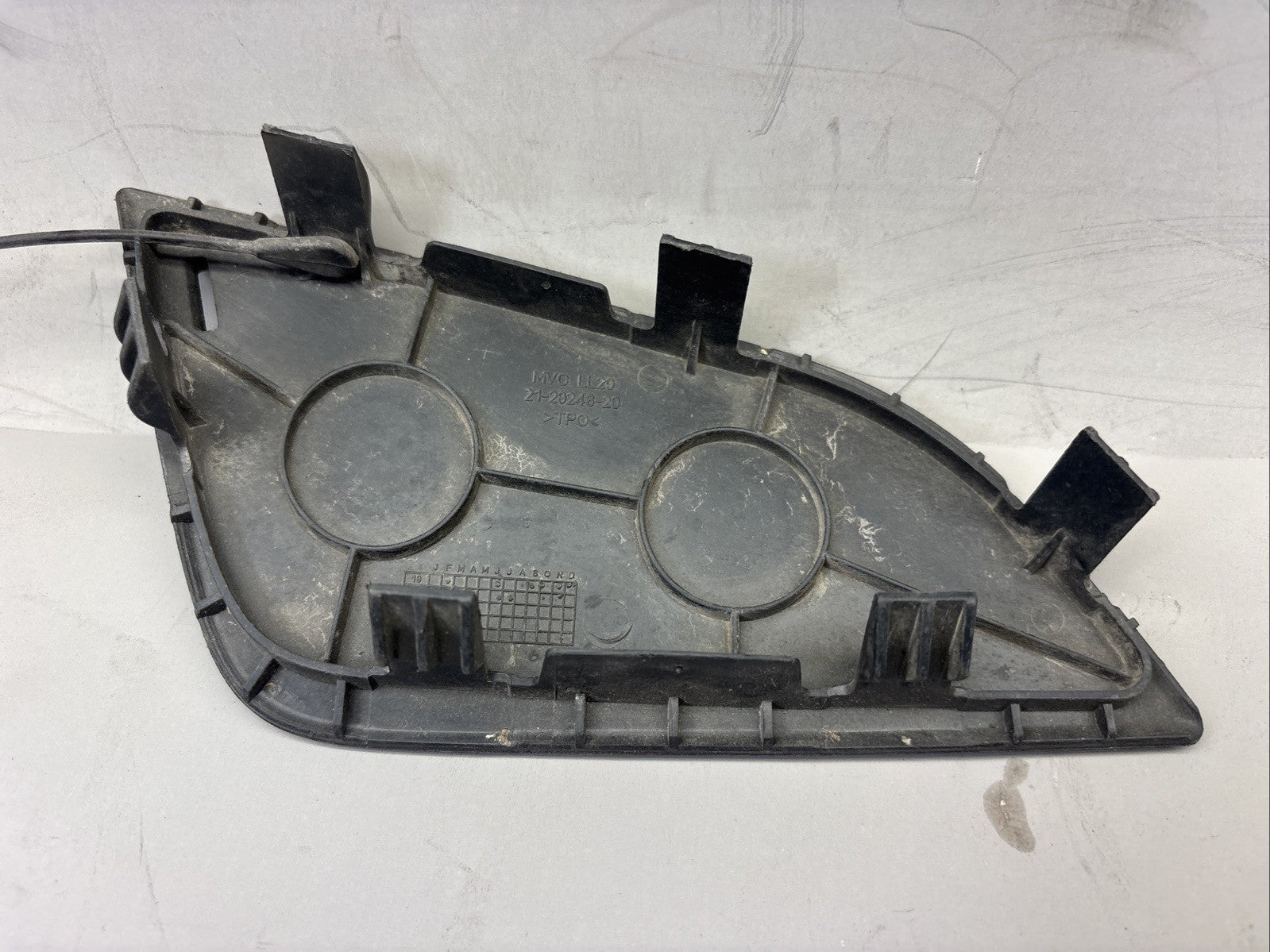 FREIGHTLINER  21-29246-20 LH TOW HOOK COVERS
