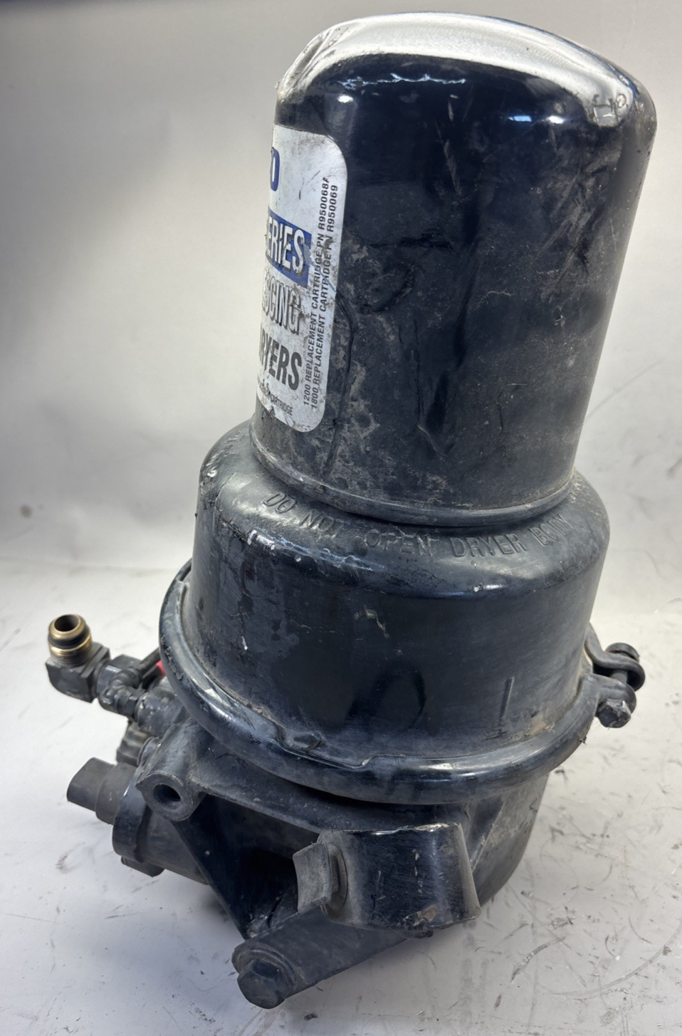 4324801450 2023 WABCO 1200 PLUS BRAKE AIR DRYER