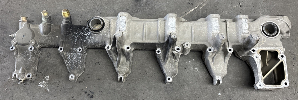 FREIGHTLINER CASCADIA 126 DETROIT DD15 EGR COOLER MANIFOLD OEM 472 203 22 01