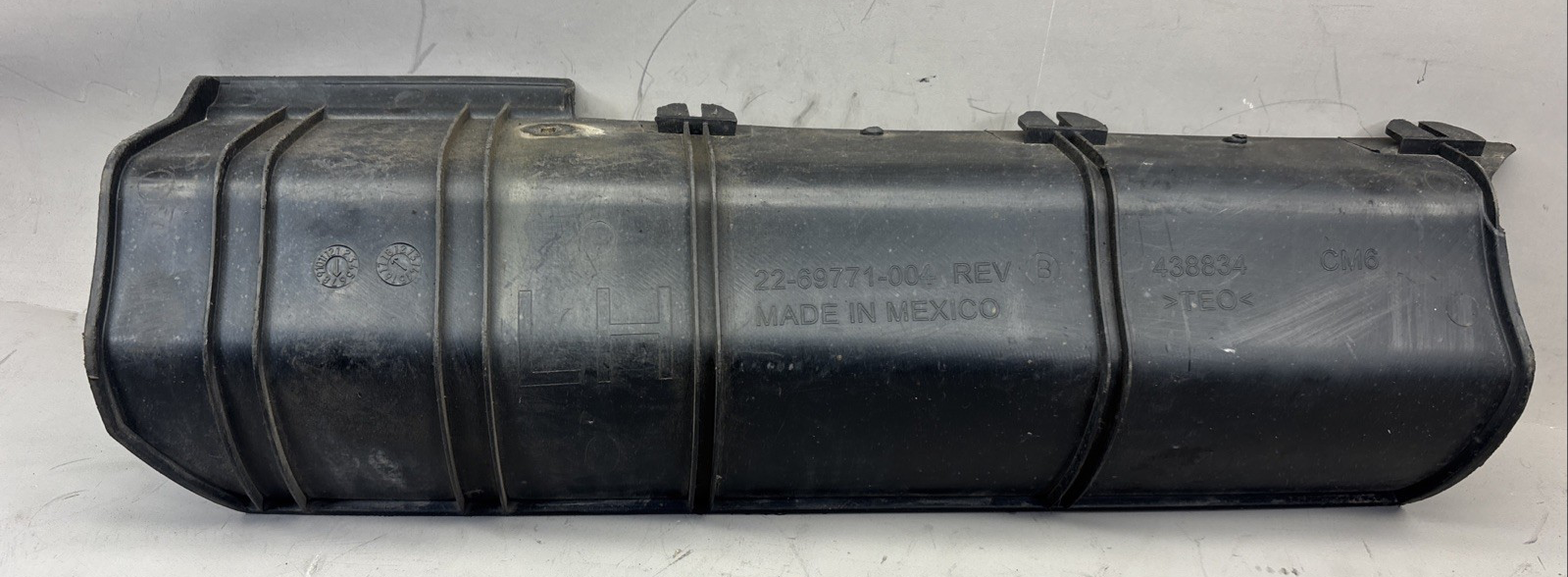 Freightliner Cascade Cab Extender Trim Left 22-69771-004 OEM