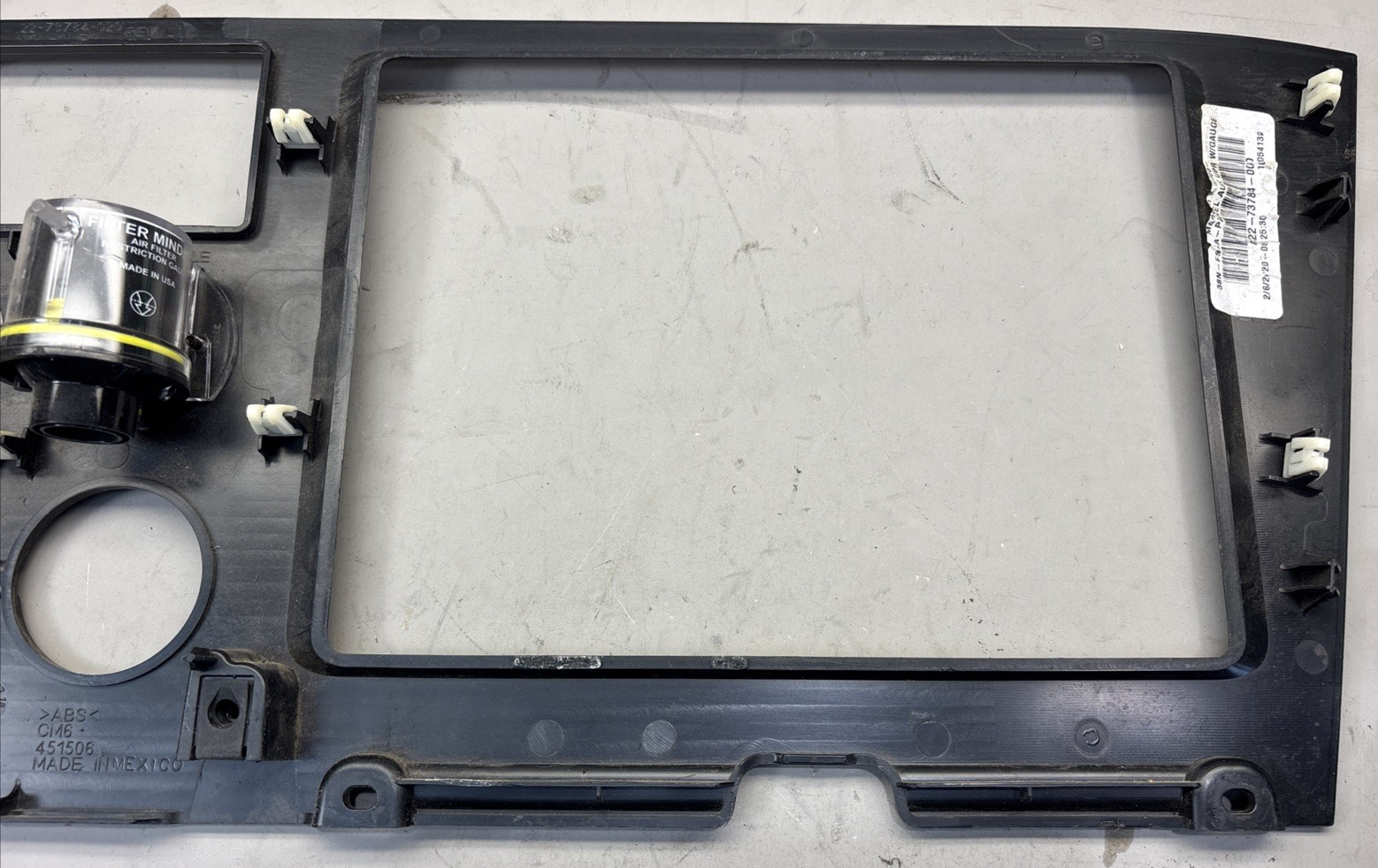 2018-2024 FREIGHTLINER CASCADIA DASH RADIO GUAGE PANEL BEZEL A22-73784-010