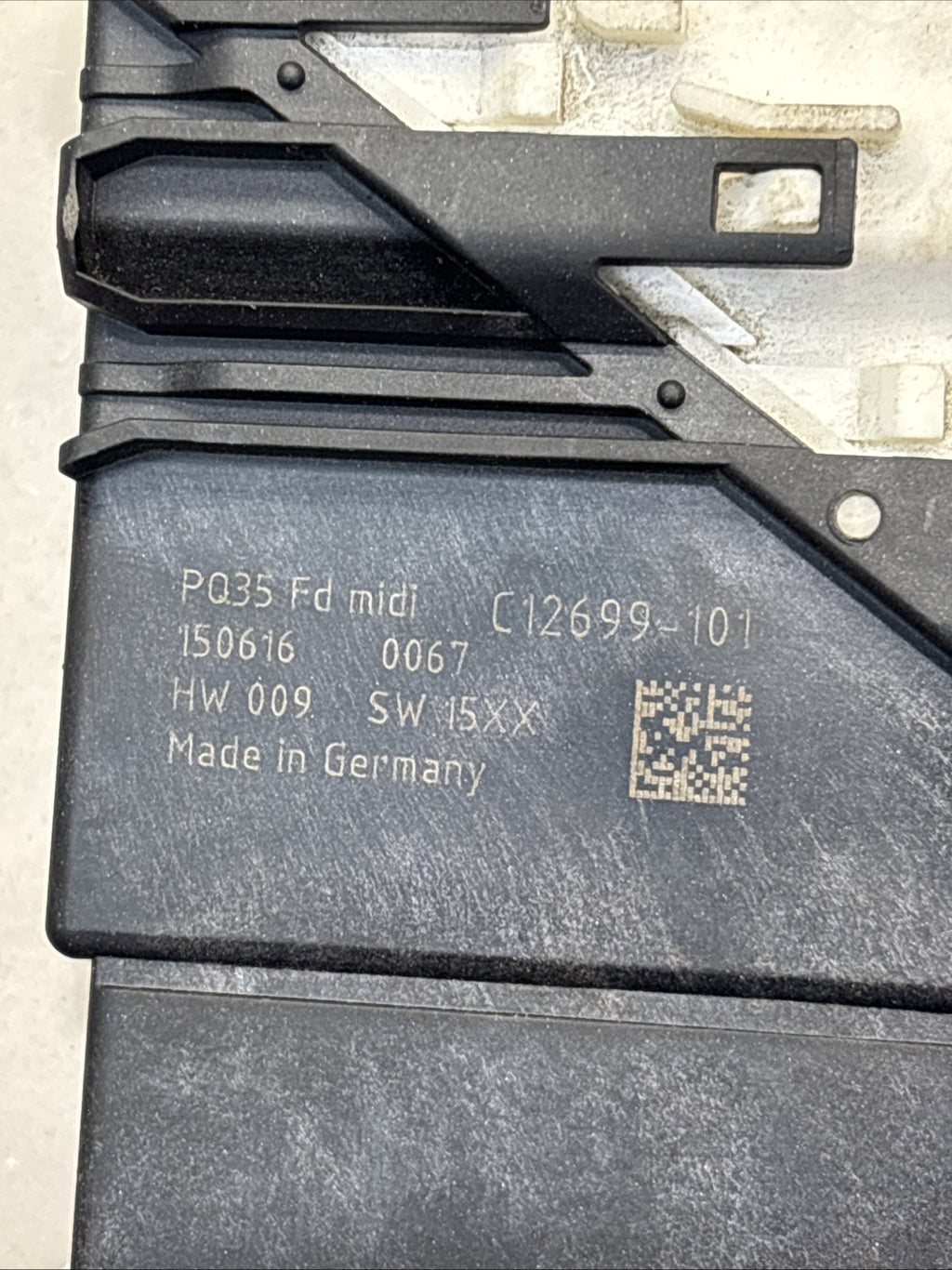 2009-17 VOLKSWAGEN TIGUAN Right (Passenger) Rear Door Window Motor 5N0959704G