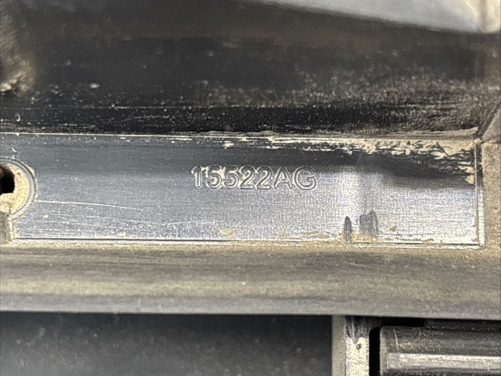 PACCAR Kenworth Cab Backdraft Vent and Cover F25-1006