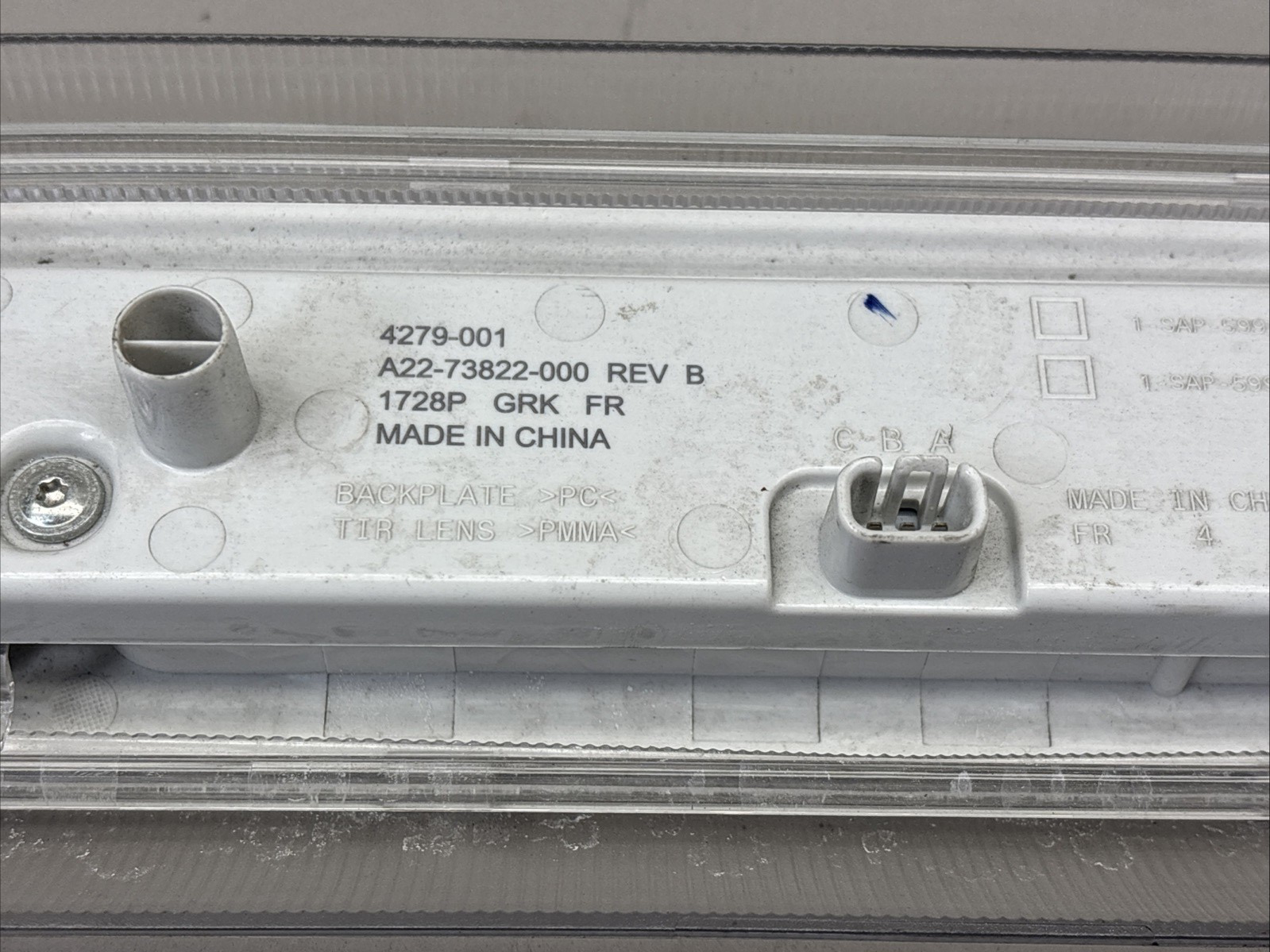 2018-2024 Freightliner Cascadia Dome Light A22-73822-000