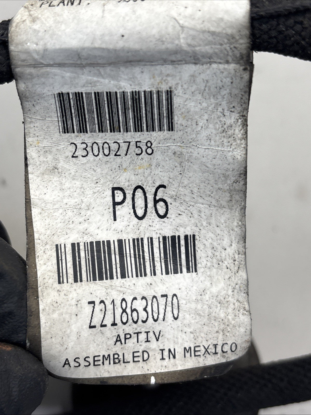 Genuine OE 23002758 Fog Driving Lights Wiring Harness For Volvo VNL
