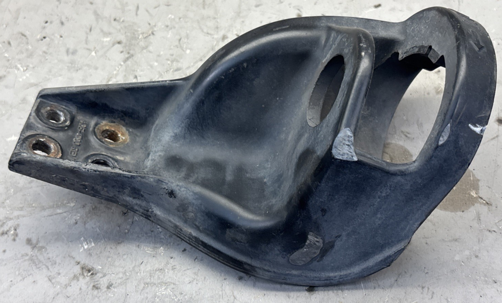 PACCAR Fairing Support    A85-1700R