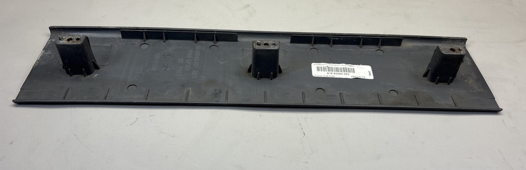 A18-53264-002 FREIGHTLINER CASCADIA DOOR SILL SCUFF PLATE COVER PANEL TRIM OEM