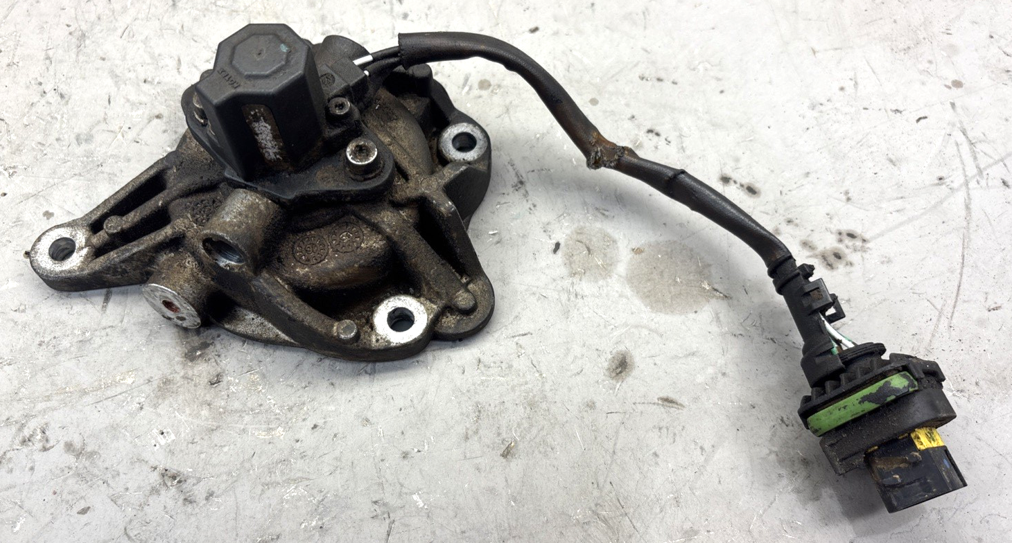 Paccar MX13 Engine FUEL LIFT PUMP HOUSING 398223800 / 1939435PE