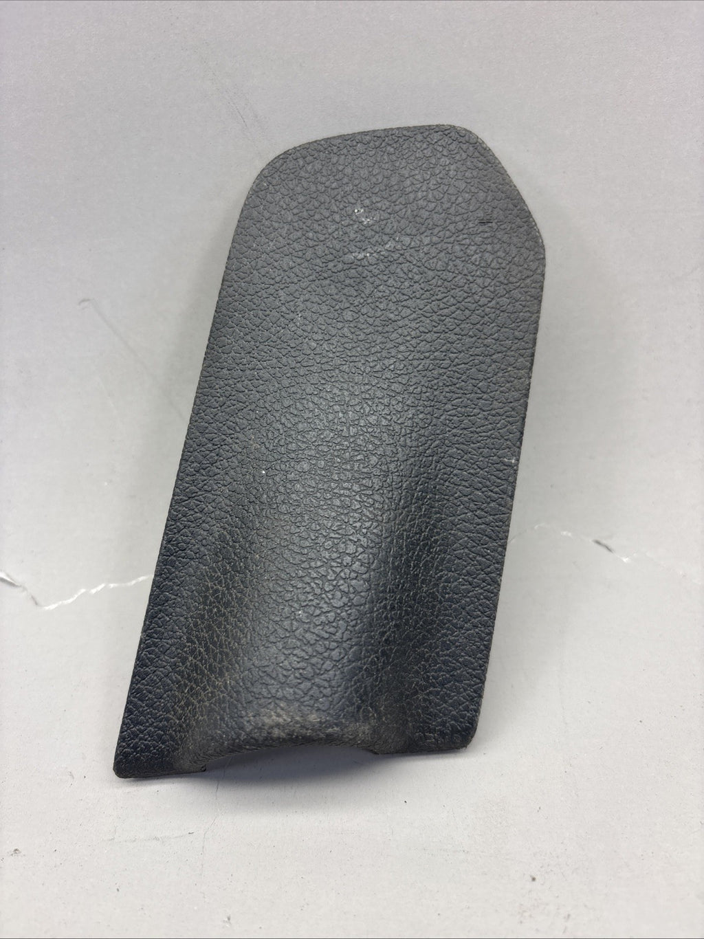 Freightliner Cascadia LH A Pillar Handle Cover 18-68720-002 From 2020 Cascadia