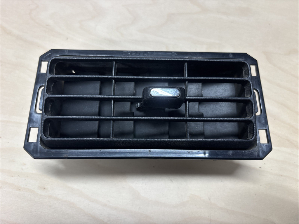 2024 KENWORTH T680 DASH PANEL HVAC AIR VENT LOUVER S45-6031
