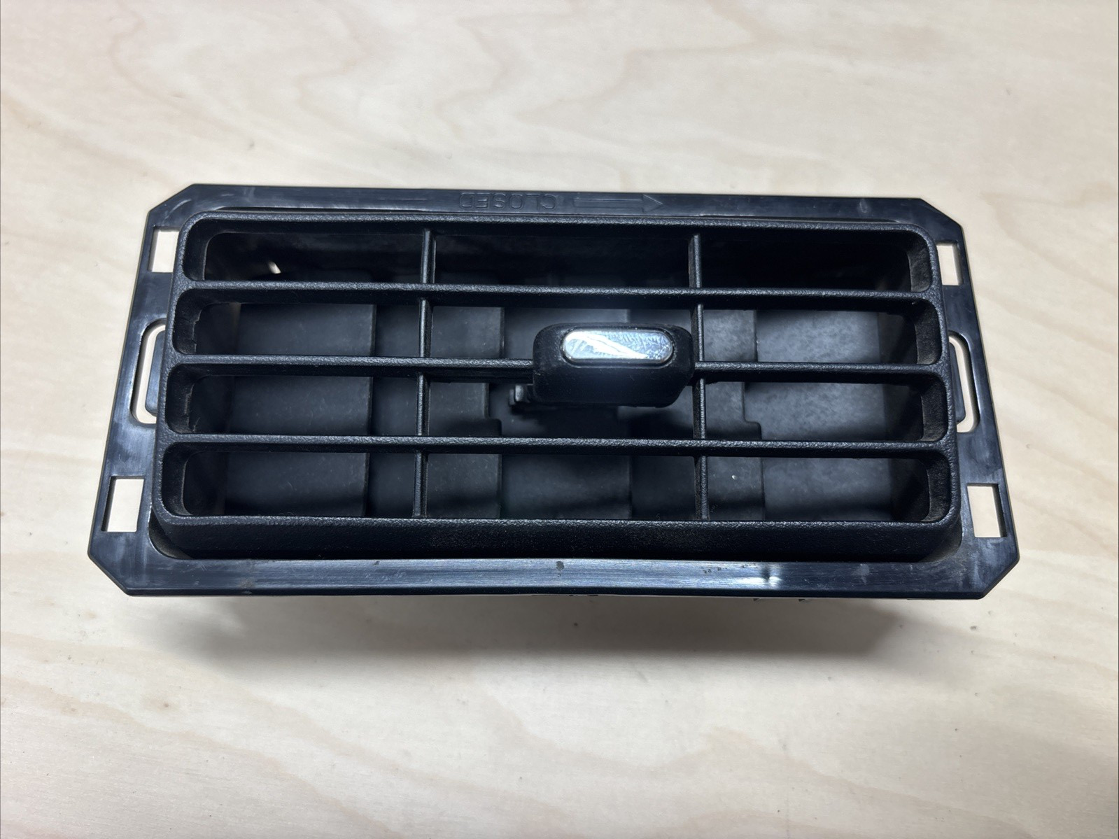 2024 KENWORTH T680 DASH PANEL HVAC AIR VENT LOUVER S45-6031