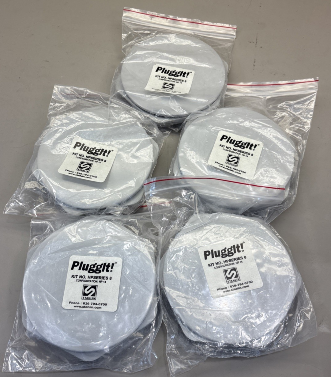 LOT of 5 - Hubbell-Wiegmann Hw-Fghp Hole Plug, Gray, Matte, HP 14