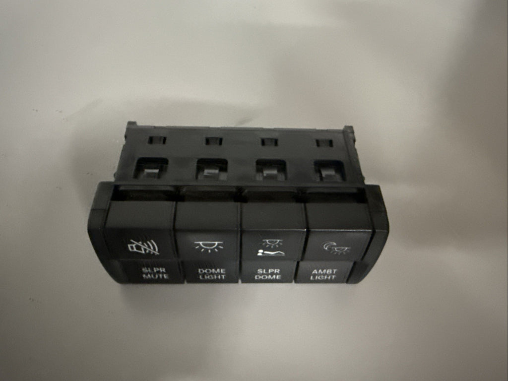 Freightliner Cascadia 126 Sleeper Switch Panel 2021 OEM