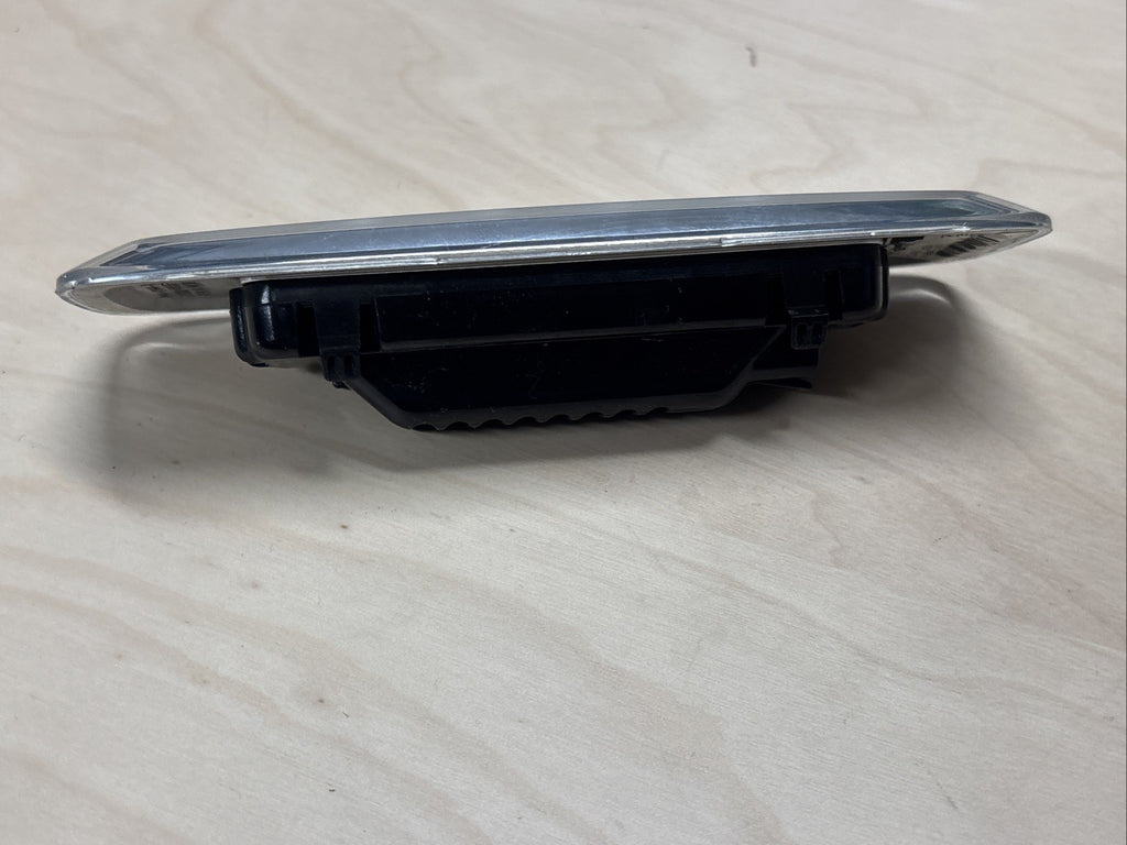 Paccar Peterbilt 579 Sleeper Dome Light  P54-1194-100