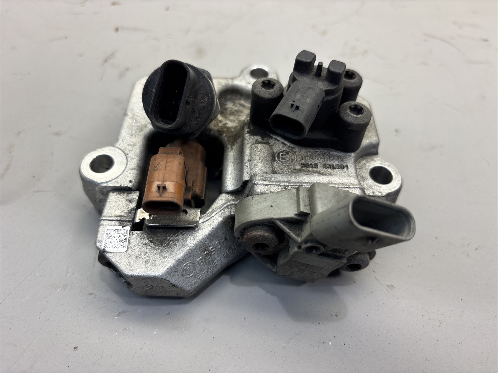 Genuine Bosch  DD15 Fuel Doser Valve EA4720700555 A4720700555