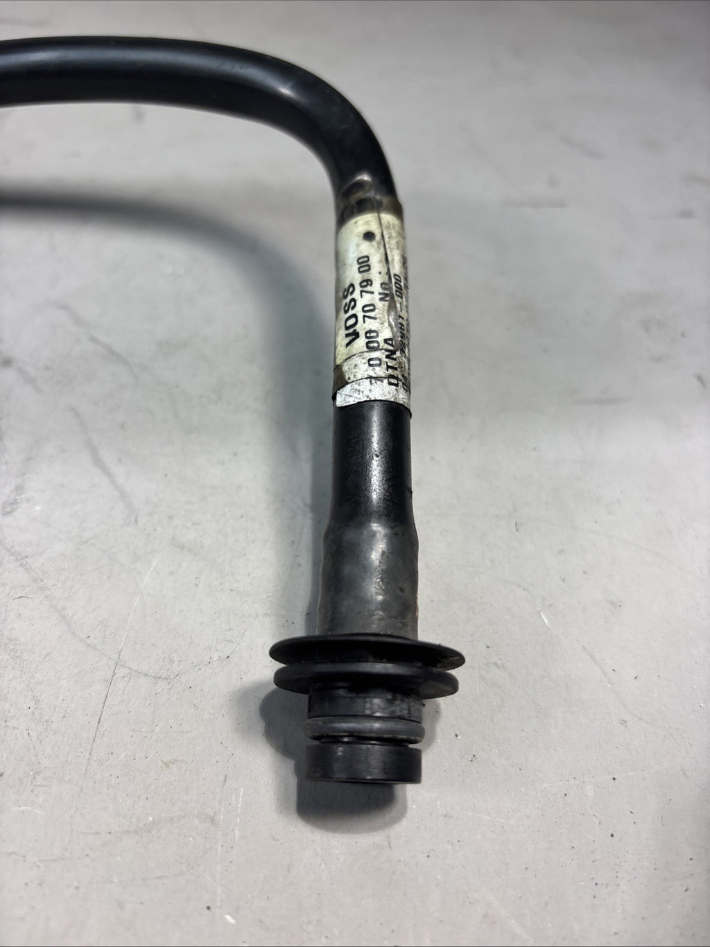 2021 FREIGHTLINER CASCADIA DEF TANK PUMP COOLANT TUBE PIPE LINE 04-32981-000