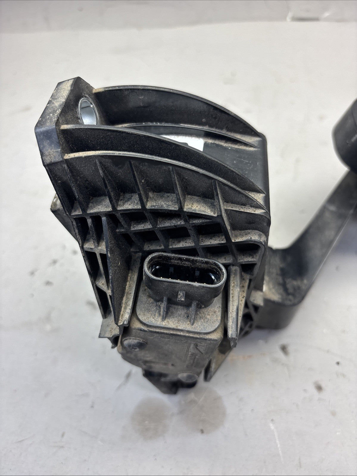 Kenworth 579 Paccar Throttle Pedal Assembly D21-6021-300