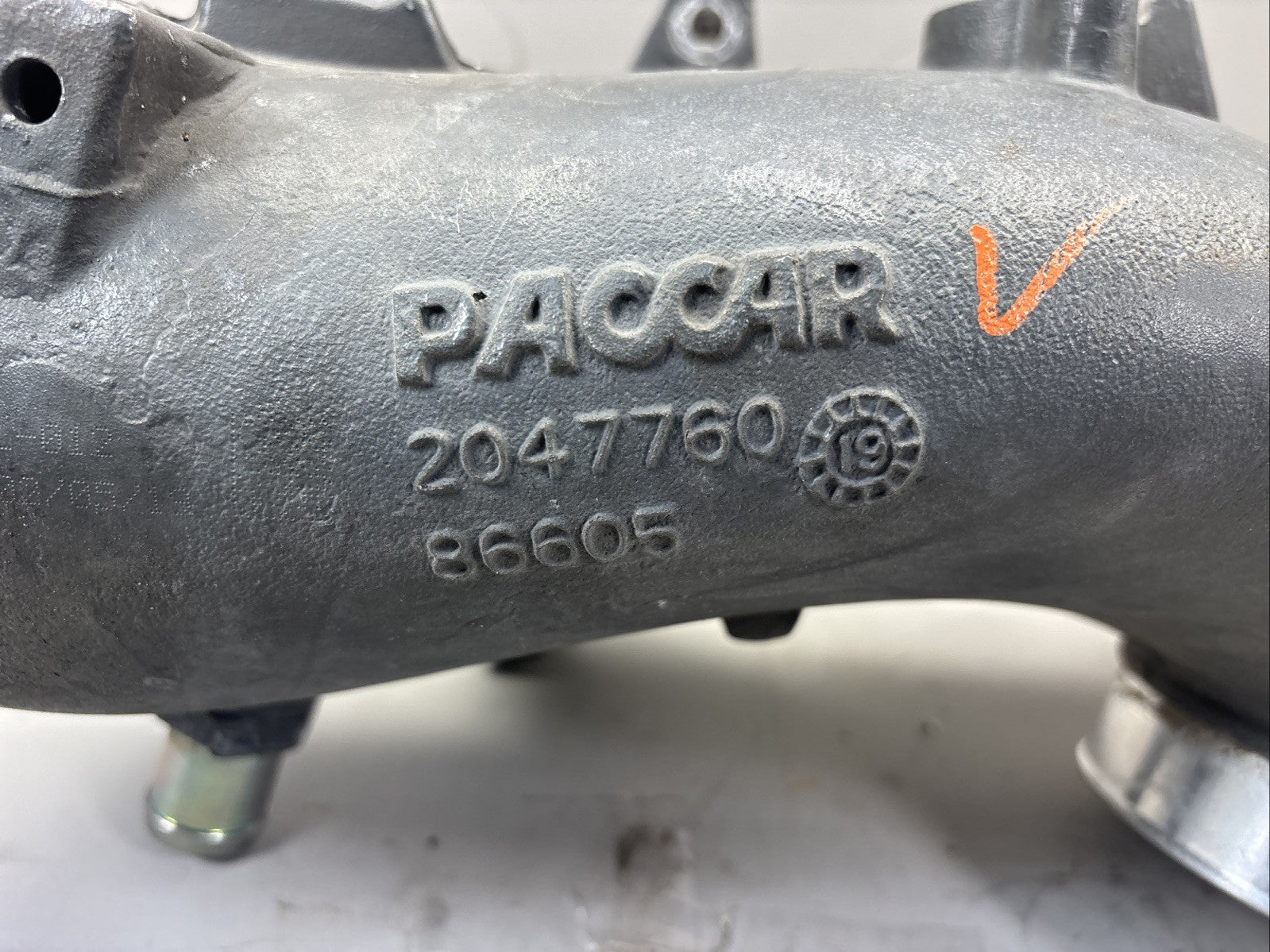 2019 MX-13 Paccar Turbo Connection Pipe OEM 2047760