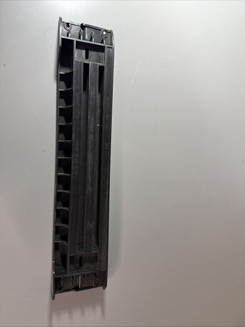 18-69348-000 Freightliner OEM Support Brace Bracket